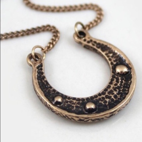 NWT! Dark Gold 3 layered sun & moon necklace - Picture 3 of 16